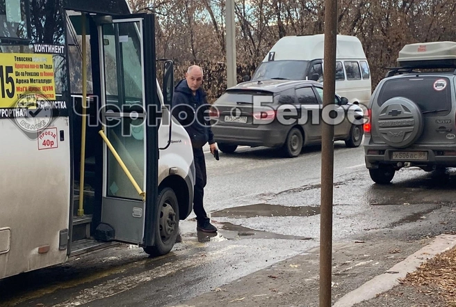 Что именно произошло на остановке — предстоит выяснить полицейским | Источник: magnitkacity / Vk.com 