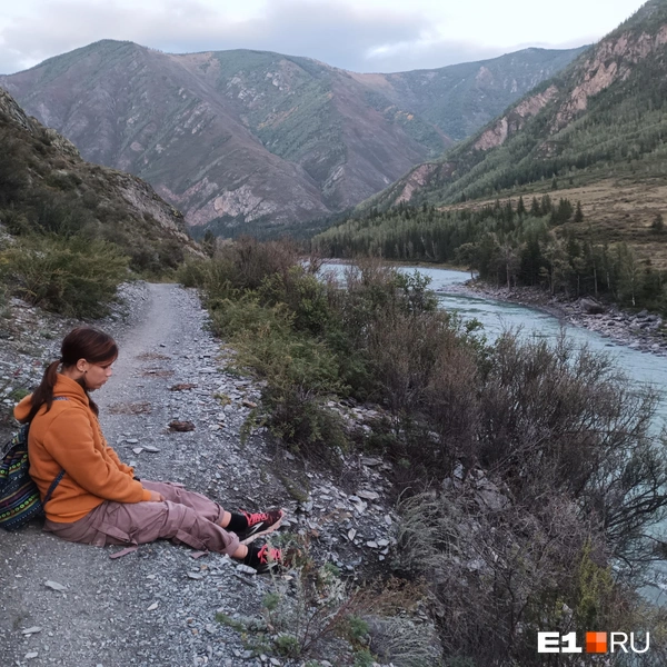 Живописная тюнгурская дорога между поселками Инегень и Тюнгур — всего 48 км. А по трассе в объезд — 400 км | Источник: Дарья Черткова