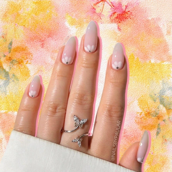 фото&nbsp;— соцсети nailsbypaular | Источник: theGirl
