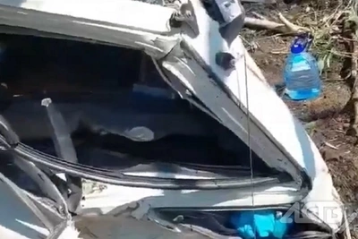 На Холмском перевале произошло серьёзное ДТП с самосвалом