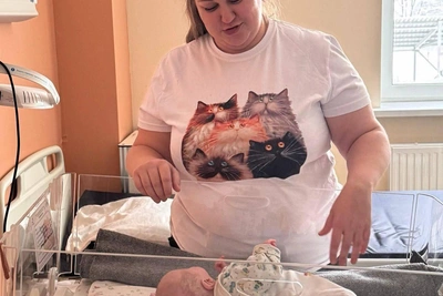 Doctors save infant with extremely low birth weight after three-month fight