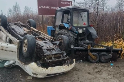 Пьяный водитель перевернул иномарку под Апатитами