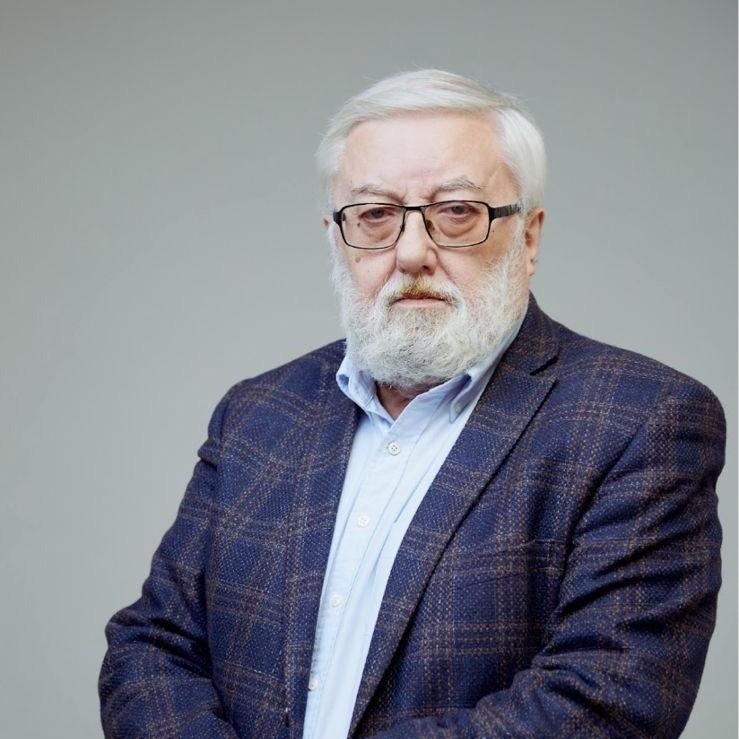 <p>Георгий Остапкович</p>