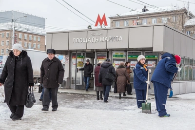 Новосибирский метрополитен заменит травмоопасные двери
