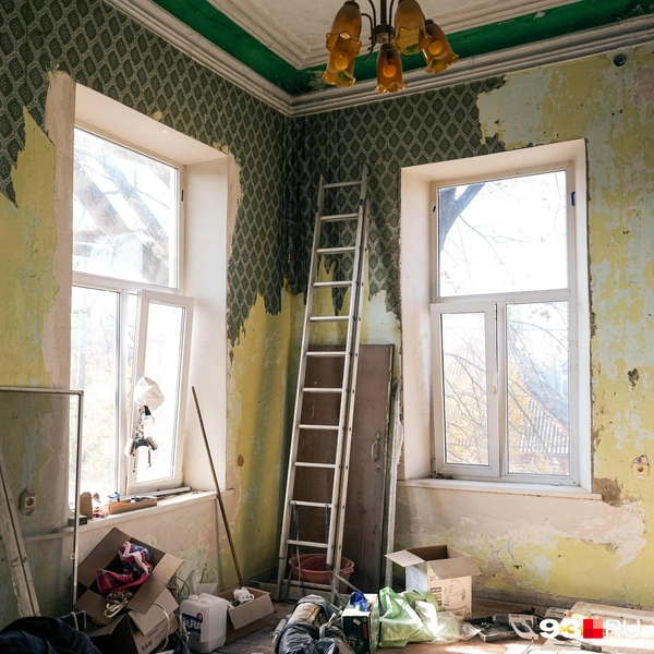 Так сейчас выглядит гостиная | Источник: Дарья Паращенко / 93.RU