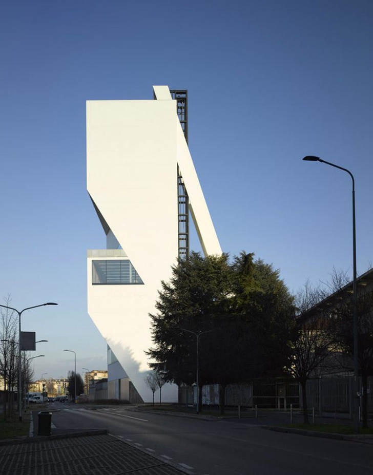 Новое здание Fondazione Prada в Милане откроется в апреле (фото 5)