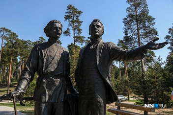 Скульптурная композиция | Источник: Наталья Бурухина / NN.RU