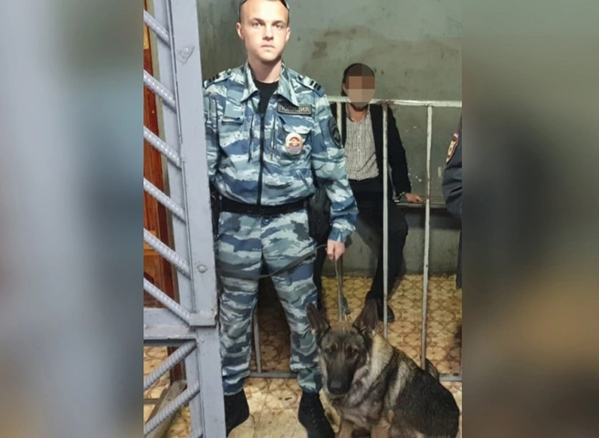 В Рязани мужчина угрожал зарубить 15-летнюю дочь топором | ya62.ru