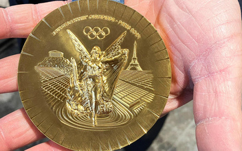 Сотни тысяч долларов, квартиры, машины: что получат призеры Олимпийских игр 2024, кроме медалей?