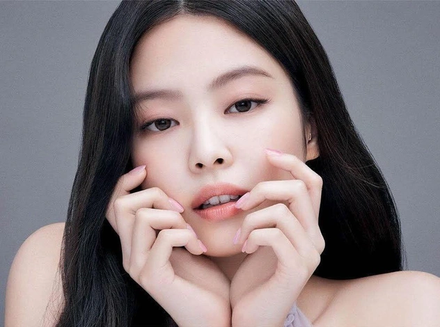 Тизер Дженни из Blackpink в предстоящей кампании корейского бренда Tamburins