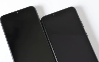 Почему экраны смартфонов черные?