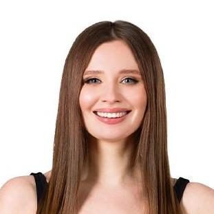 <p>Анастасия Тулисова </p>