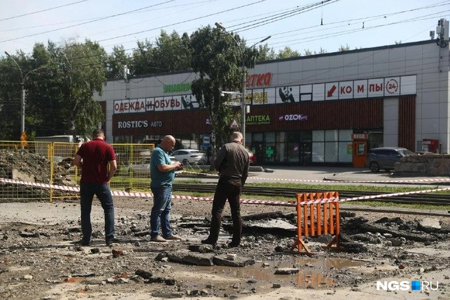 Участок огородили лентой  | Источник: Александр Ощепков / NGS.RU