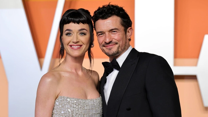 Кэти Перри и Орландо Блум на вечеринке Vanity Fair перед церемонией «Оскар» 2 марта 2025 года | Источник: Getty Images