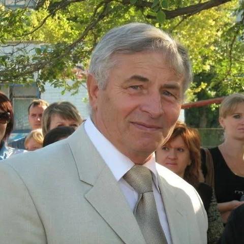 <p>Виталий Грозный</p>
