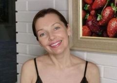 «Начинаешь сходить с ума от горя»: Наталия Антонова о том, что спасло ее после потери двухмесячного сына