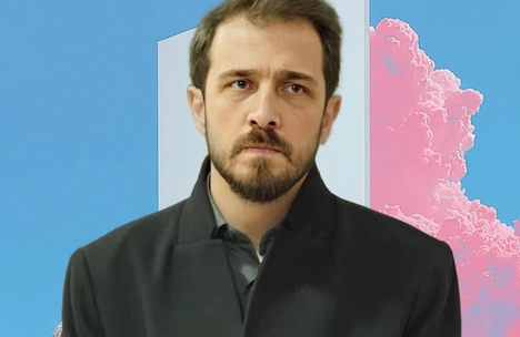 Эмрах Алтынтопрак рассказал об уходе из сериала «Клюквенный щербет»