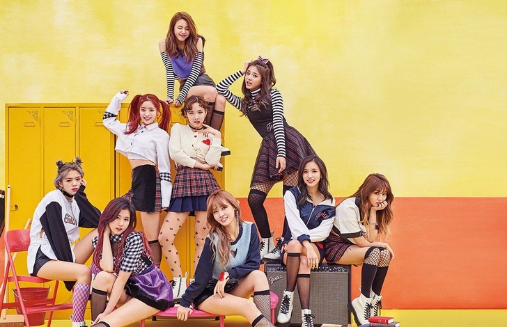 K-поплогия: твой супергид по k-pop группе TWICE