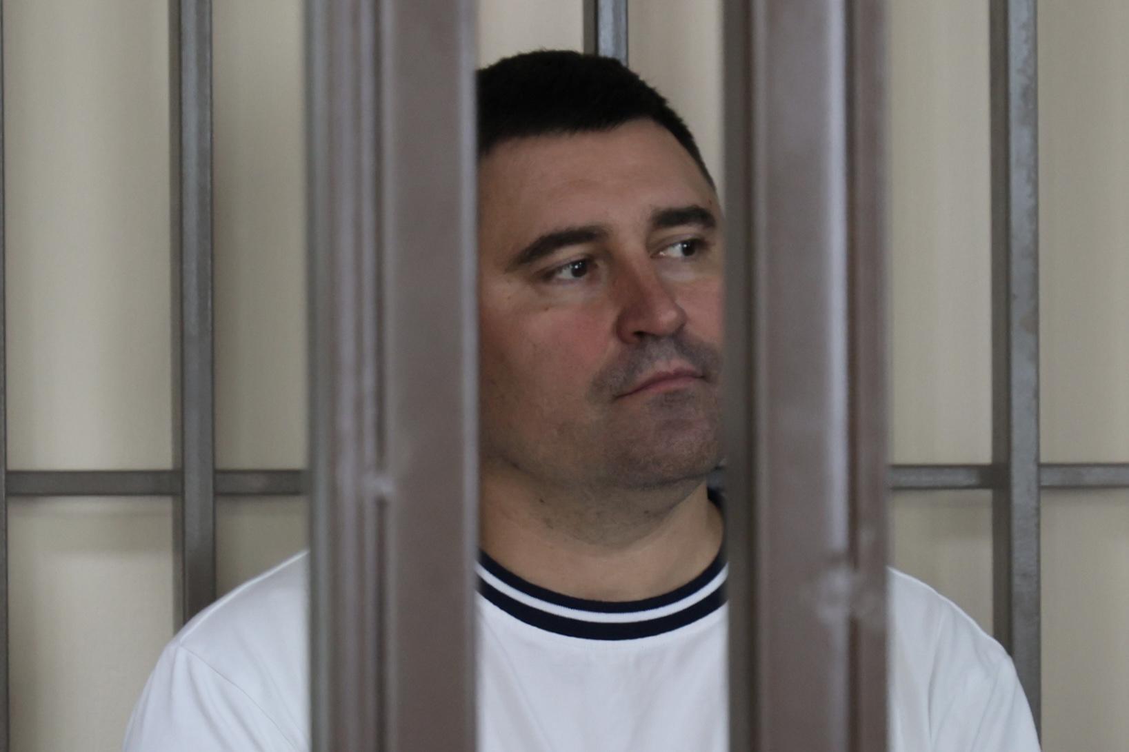 Дело на пять миллионов. Суд отправил в СИЗО бывшего сотрудника прокуратуры Челябинской области, задержанного за взятку