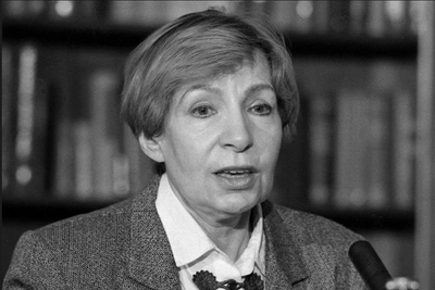 Умерла вдова поэта Вознесенского Зоя Богуславская