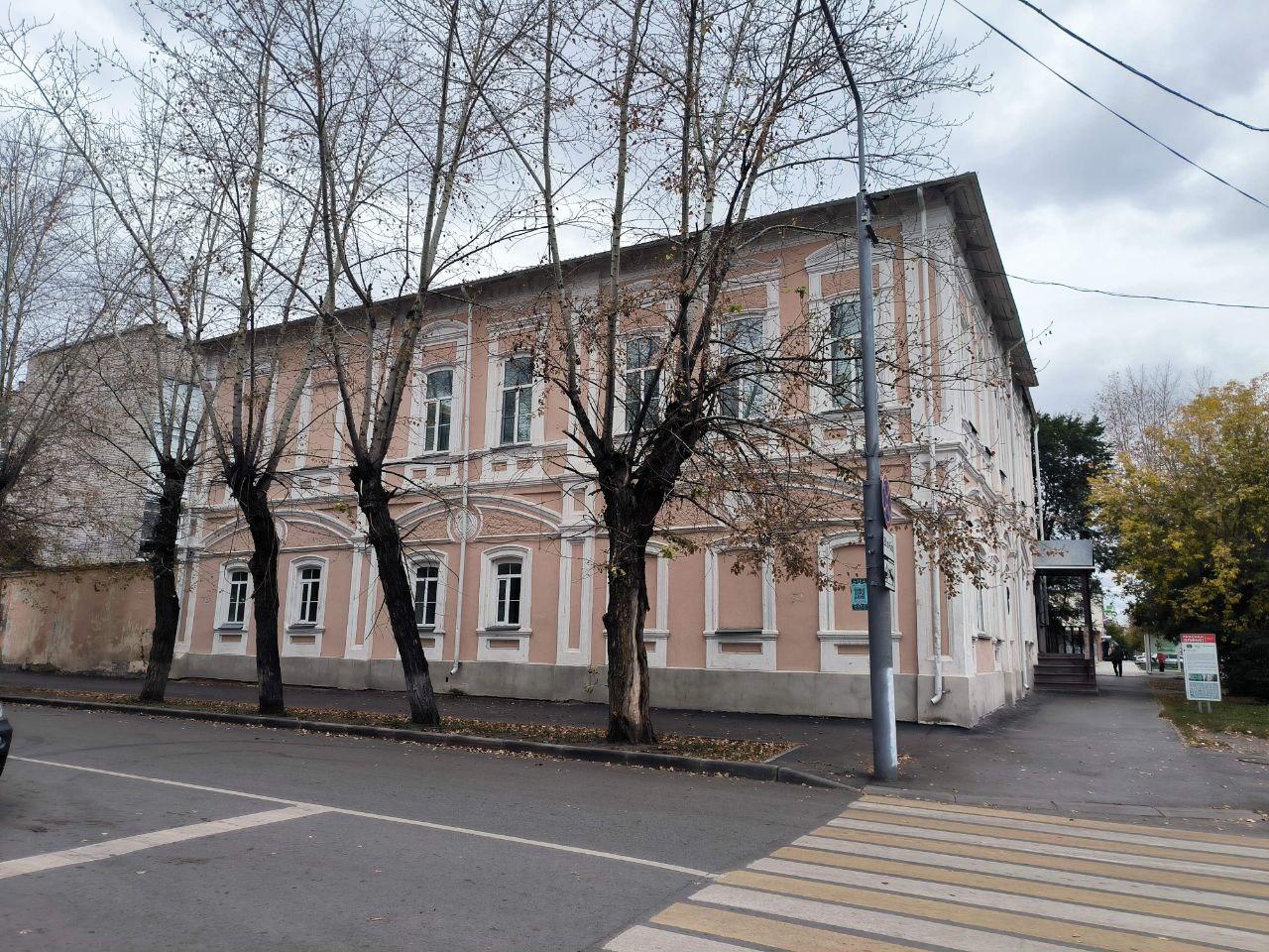 В Кургане продают здание XIX века, в котором раньше жил глава города 