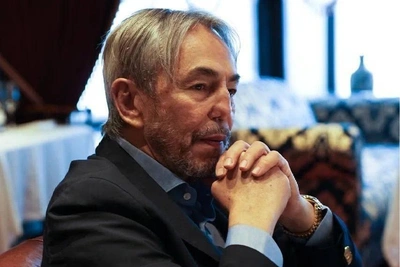 «Пасть стала как у лошади»: почему лицо Умара Джабраилова изменилось до неузнаваемости