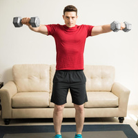 Видео: 7 эффективных упражнений для полноценной силовой тренировки дома