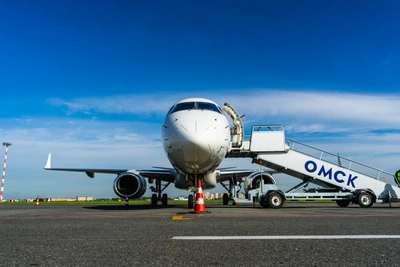 Омский аэропорт за 62 млн рублей отремонтирует покрытия