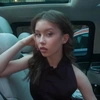 «Люди начинают переживать»: Анна Пересильд объяснила, почему не разрешает родителям приезжать на съемки