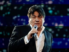 «А ты кто такой? Как тебя звать?»: Александр Серов вступил в перепалку с Олегом Майами