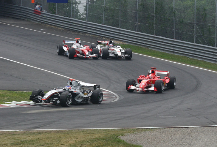 Фото №1 - Оргкомитет «Формулы-1» анонсировал даты гонок