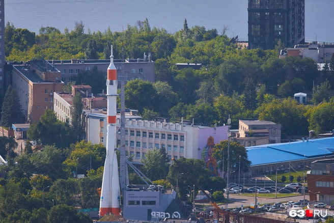 Легендарная ракета-носитель «Союз» и Поволжский государственный колледж (ПГК) | Источник: Роман Данилкин / 63.RU