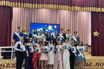 Первые выпускники новых школ Забайкалья получили аттестаты