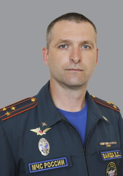 Денис Вайда служит в МЧС России с 1999 года | Источник: 28.mchs.gov.ru