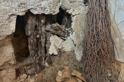 Прокуратура расследует аварийный дом в Тавричанке