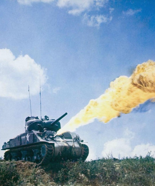 Слишком страшное оружие: почему огнеметные танки себя не оправдали