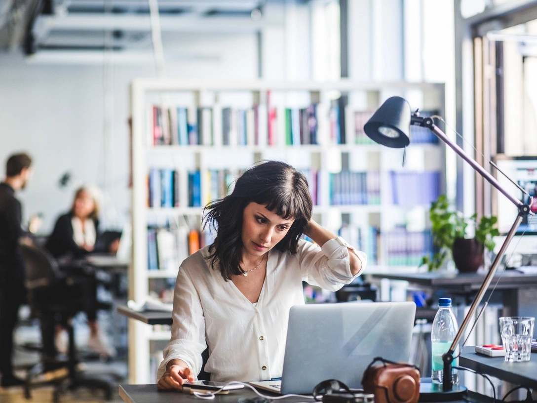 Скорая помощь: 5 быстрых способов избавиться от стресса | marieclaire.ru