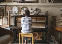 Новое видео проекта Burberry Acoustic
