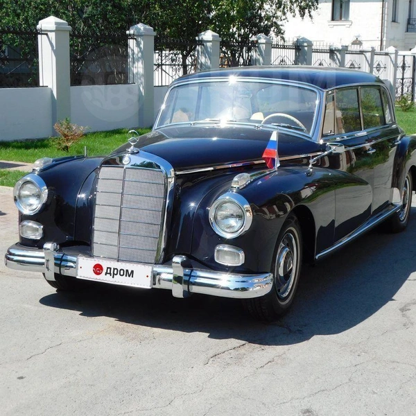 Всего в мире было выпущено чуть больше 3000 этих автомобилей | Источник: Drom.ru