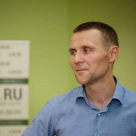 <p>Роман Казаков</p>