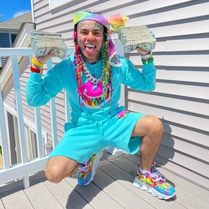 Текаши 6ix9ine выступит в Москве 31 июля