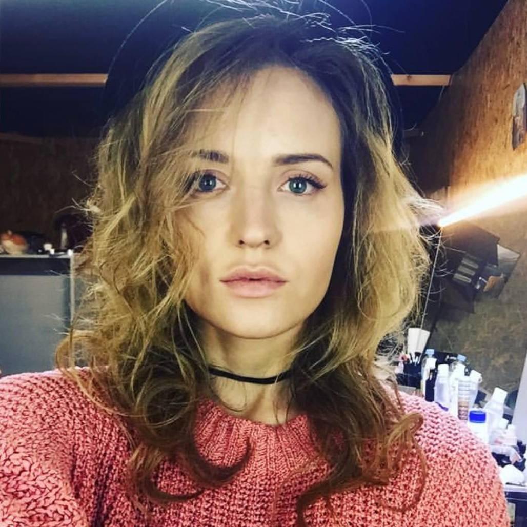 Родила четверых детей и распрощалась с музыкой: как сейчас живет выпускница «Фабрики звезд — 4» певица Ангина