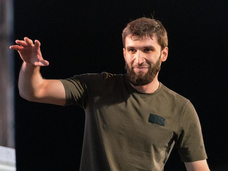 Скандально известный мажор из Чечни пришел на шоу «Суперниндзя»: «Отец лишил меня всего»