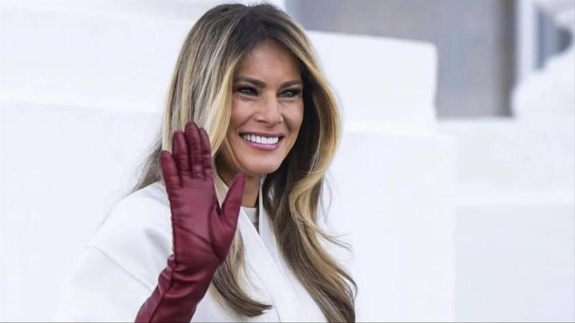 Эффект первой леди: где купить идеальное кашемировое пальто, как у Мелании Трамп