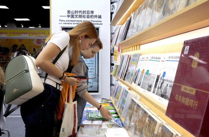 От детских сказок до научной фантастики: каких китайских авторов можно будет встретить на 39-й Московской международной книжной ярмарке | Источник: CNSphoto via Legion Media