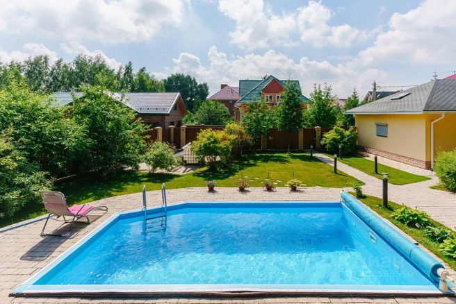 Посмотрите, как выглядит участок летом  | Источник: Александр Чугайнов / N1