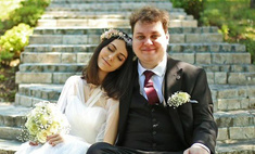 Батя в здании! Юрий Хованский женился на докторе Ксении, которую увез в Сербию (фото брюнетки)