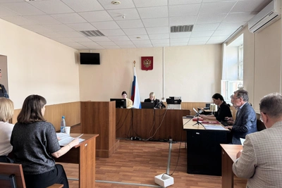 Курганский суд продолжил дело экс-депутата Камшилова