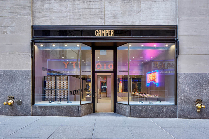 Нью-йоркский бутик Camper по проекту Кенго Кумы (фото 2)