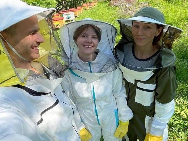 Артем мечтает сделать экологичное пчеловодство простым и предсказуемым, как кофейня по франшизе | Источник: Артем Жаров